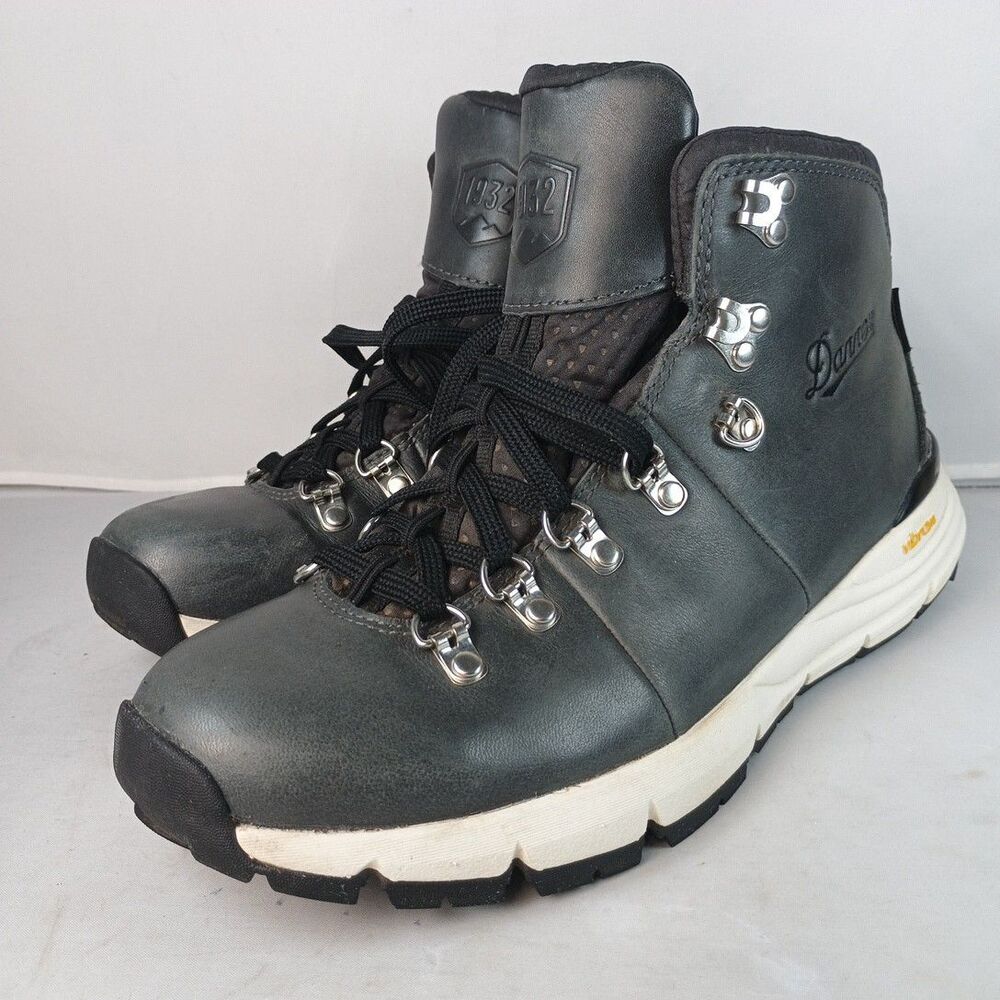 Danner Mountain 600 Women Sz 7 Dark Gray Hiking Lifestyle Boots 62259 - Picture 2 of 8